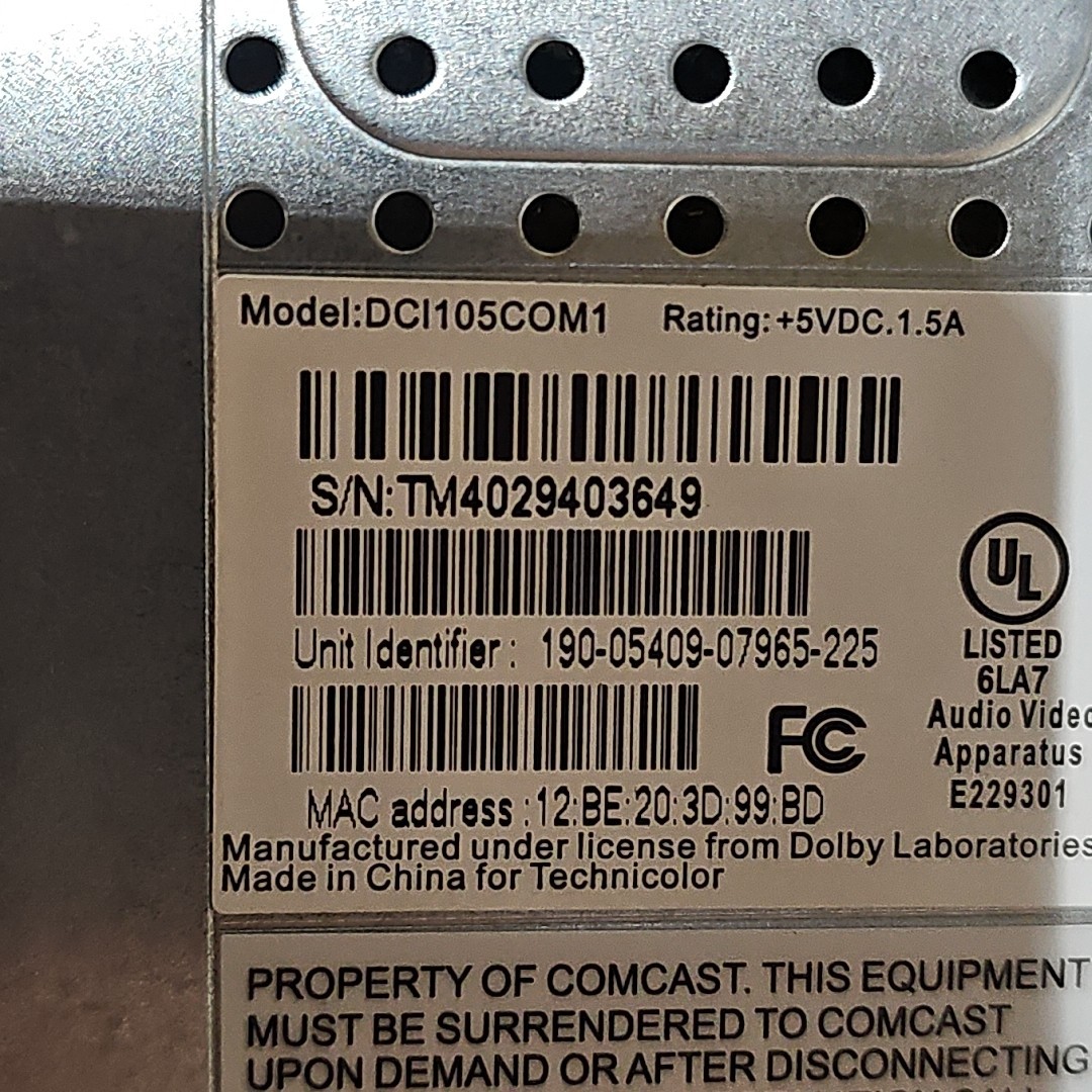 Comcast Xfinity BUNDLE RNG110 Cable Box W/Remote AC ADAPTER & COMCAST DVI105COM1