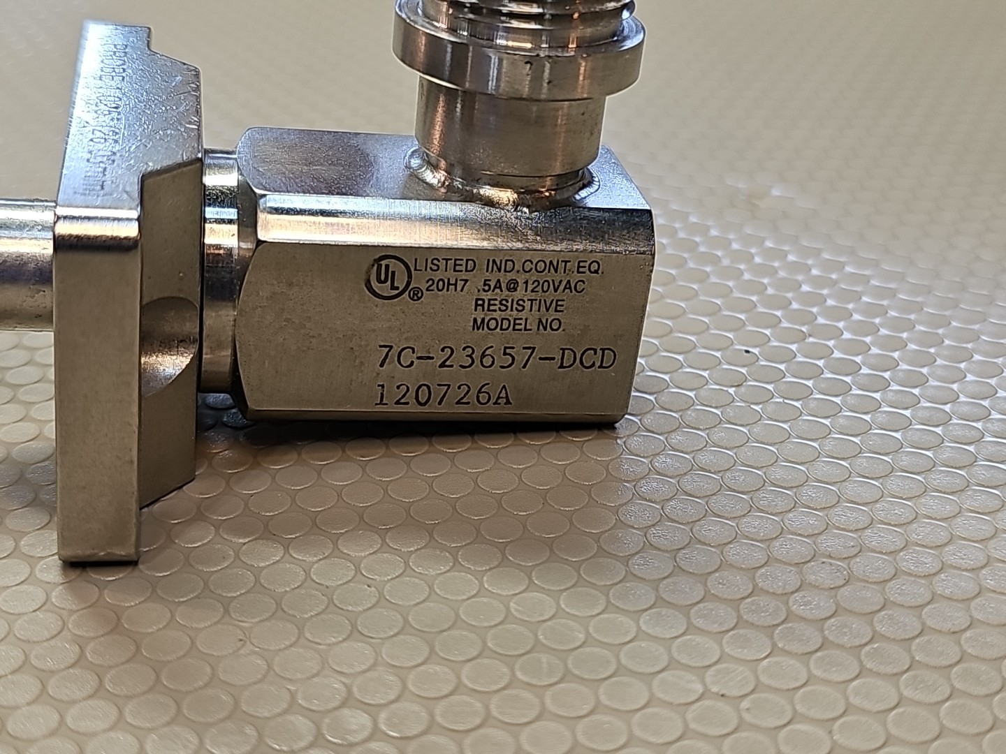 NEW GO SWITCH 7C-23657-DCD 120726A UL GENERAL PURPOSE SWITCH