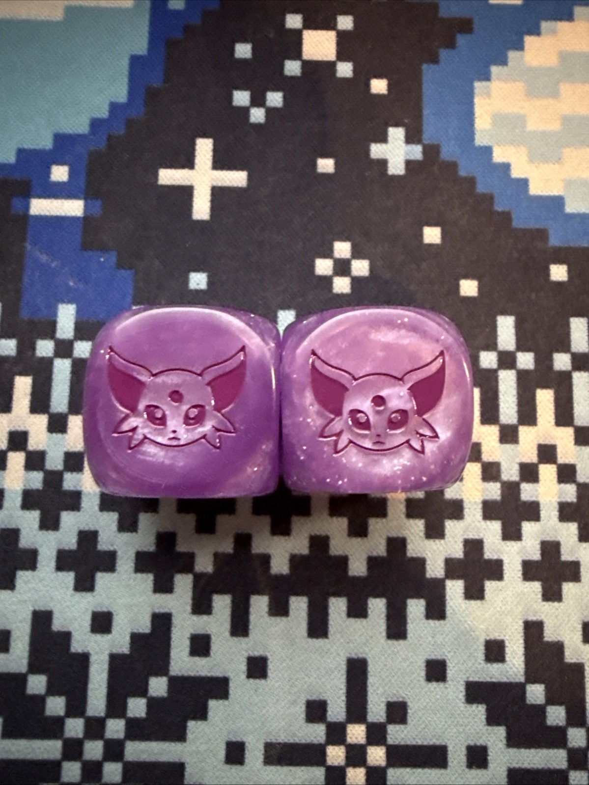 Usagi Draws Pokemon Espeon Plastic Dice Pair X2