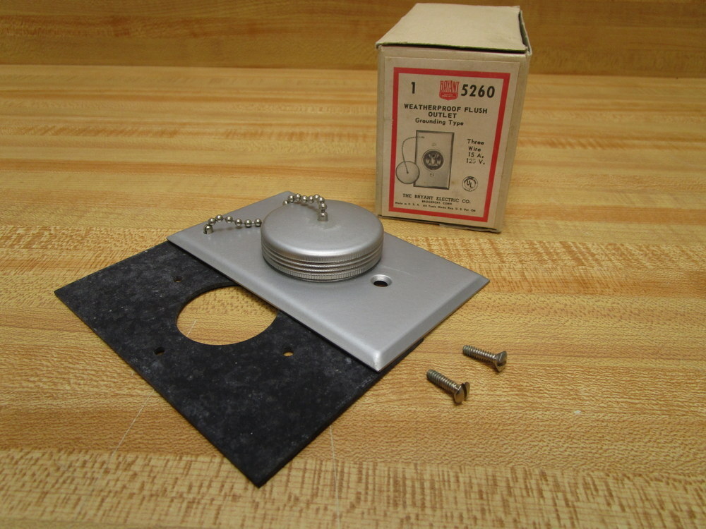 Bryant Electric 5260 Weatherproof Flush Outlet Cover & Hardware Only