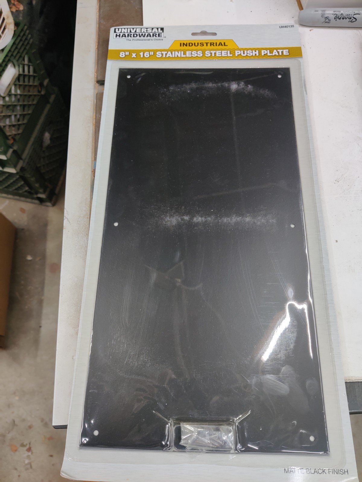 Universal Hardware Push Plate Uh40135