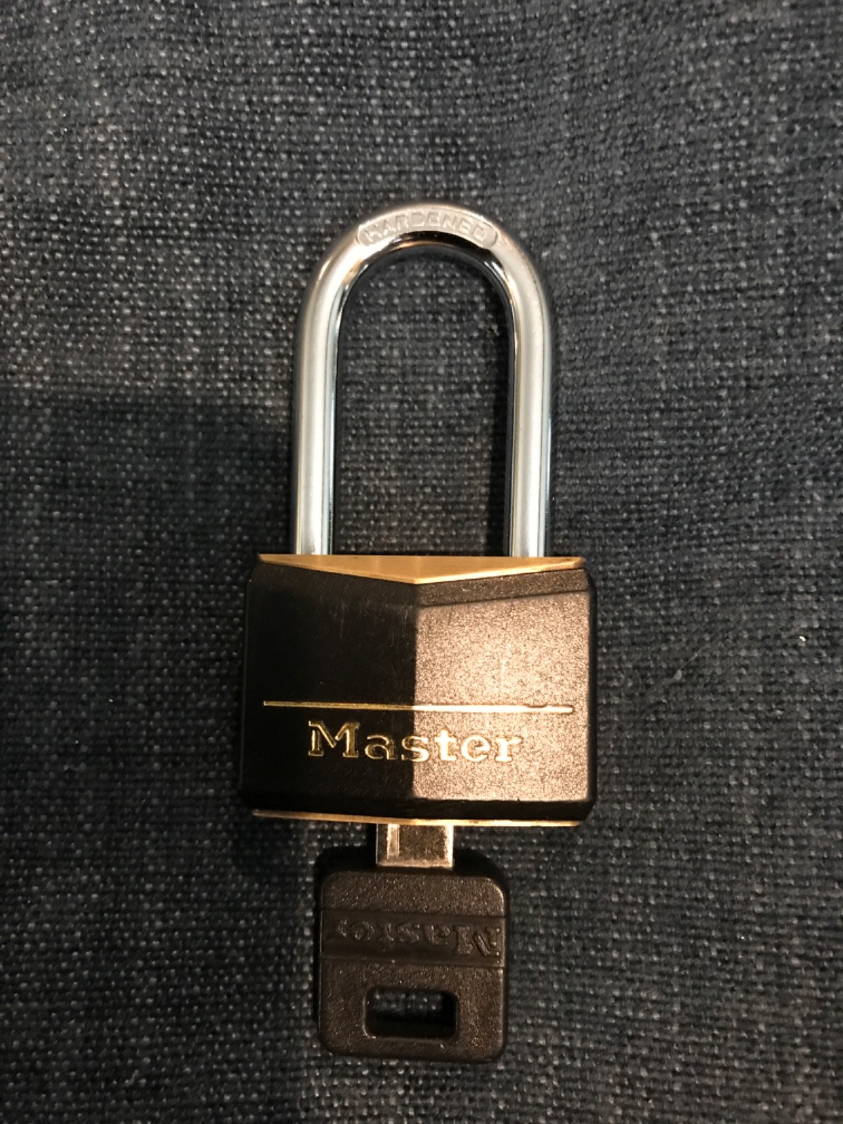 (1) Master Lock 141DLF Black Covered Solid Body Padlock, 1-1/2" Shackle, 1-9/16"