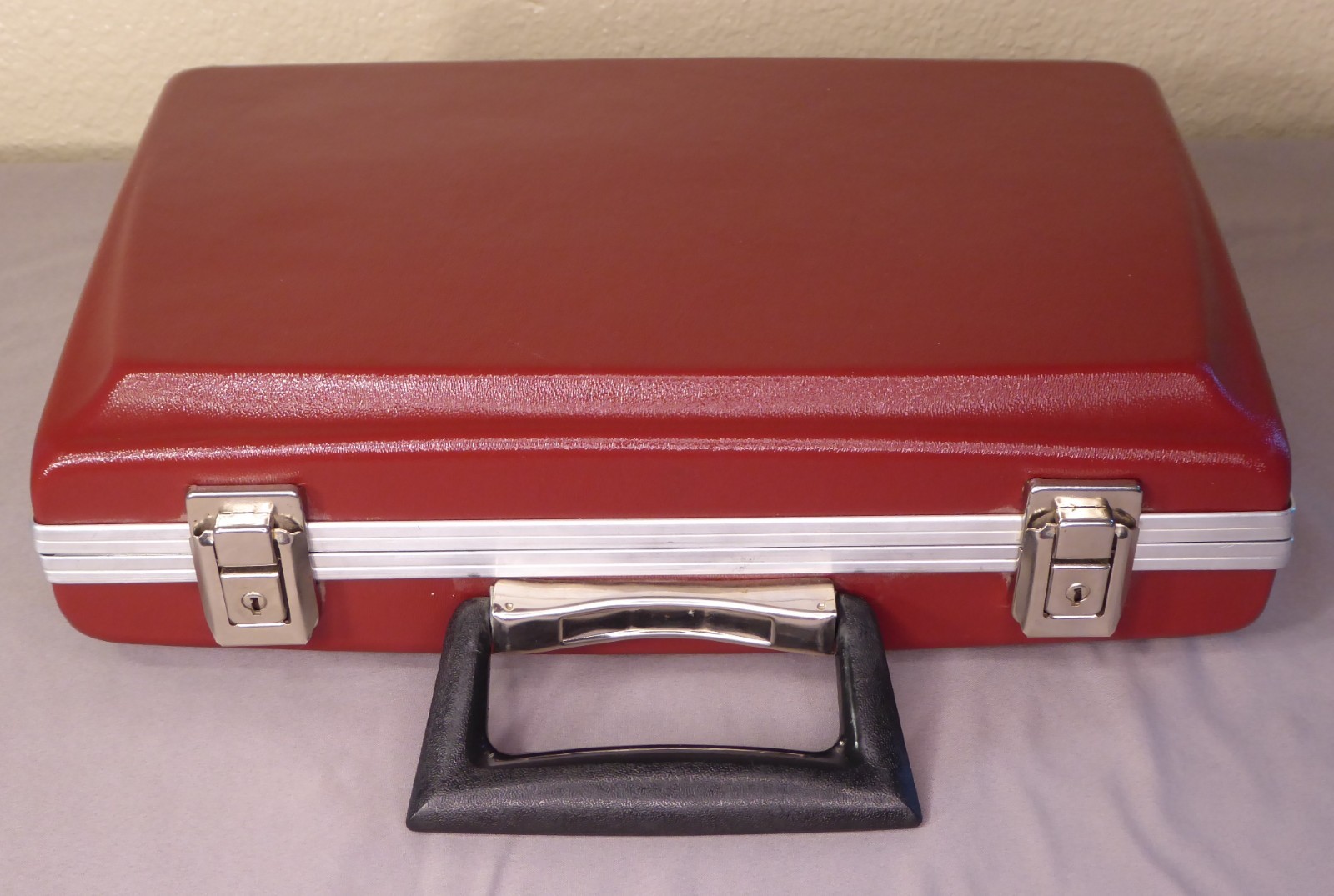 Vintage Doskocil – Plano – Large Pistol Case – 13” x 8”   - No Keys