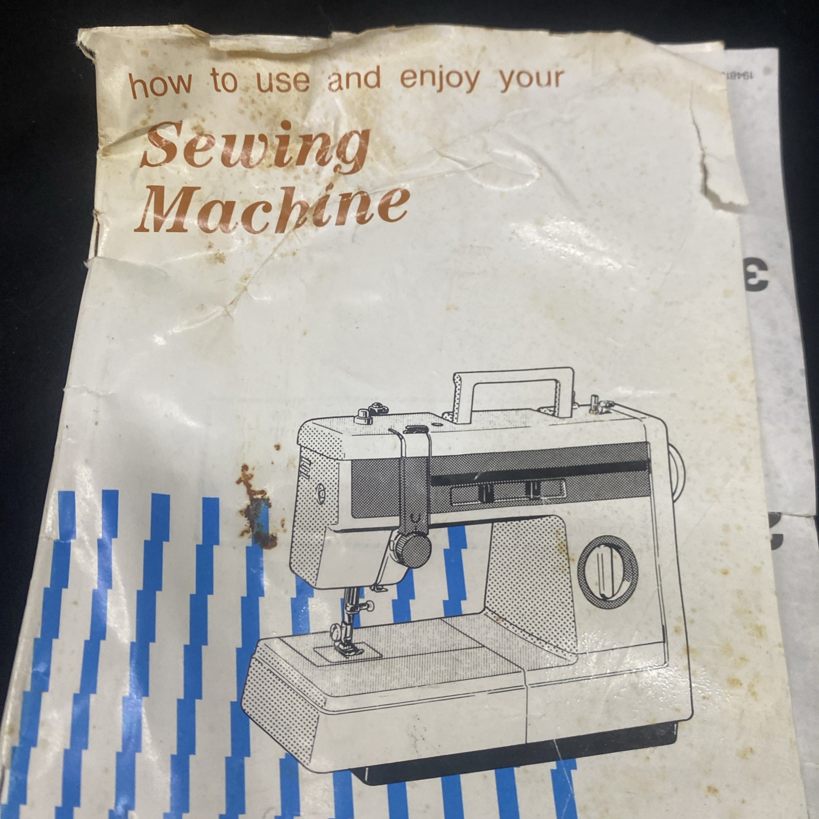 Brother VX-807 Sewing Machine With Box Manual & Foot Pedal