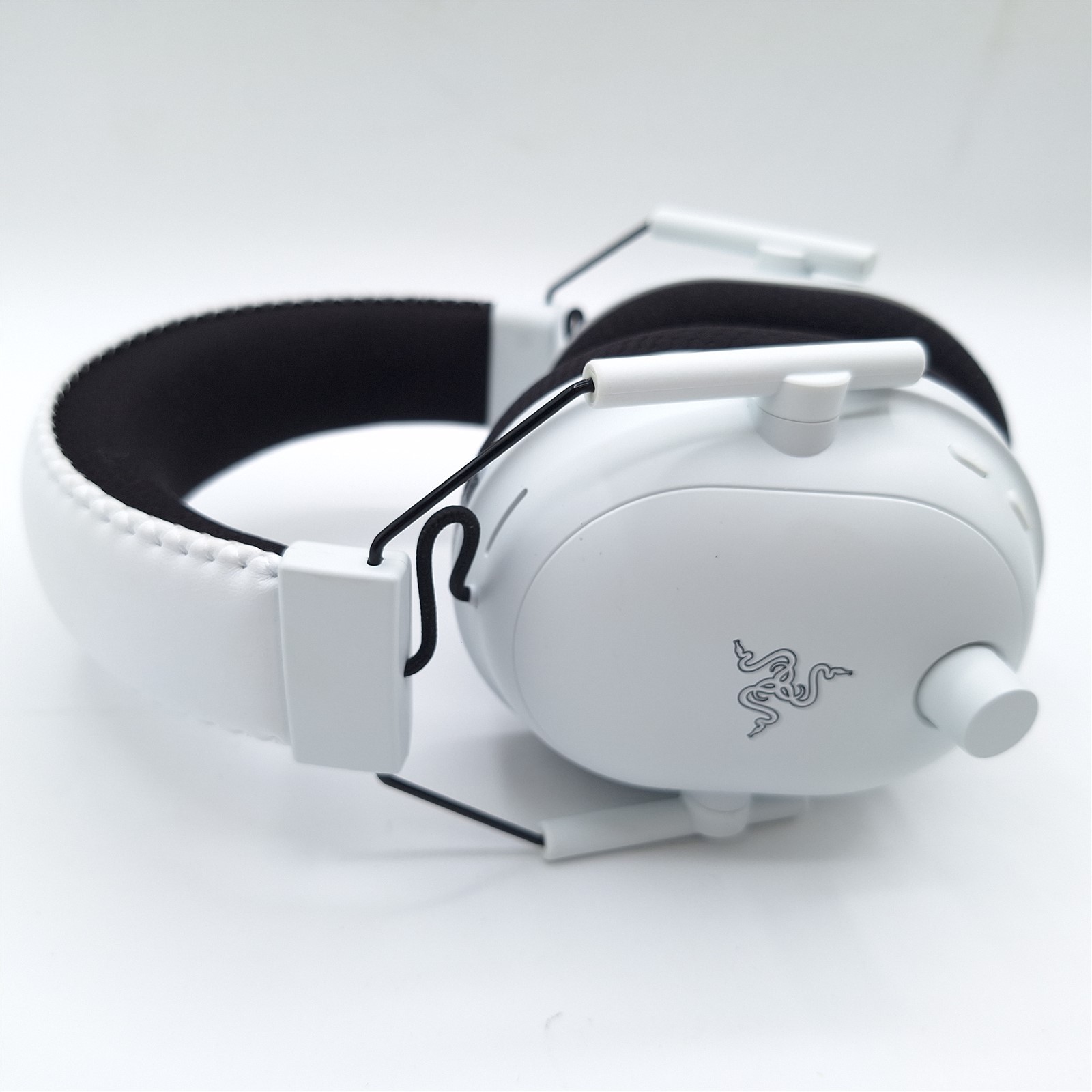 Razer BlackShark V2 Pro Wireless Xbox Gaming Headset, White