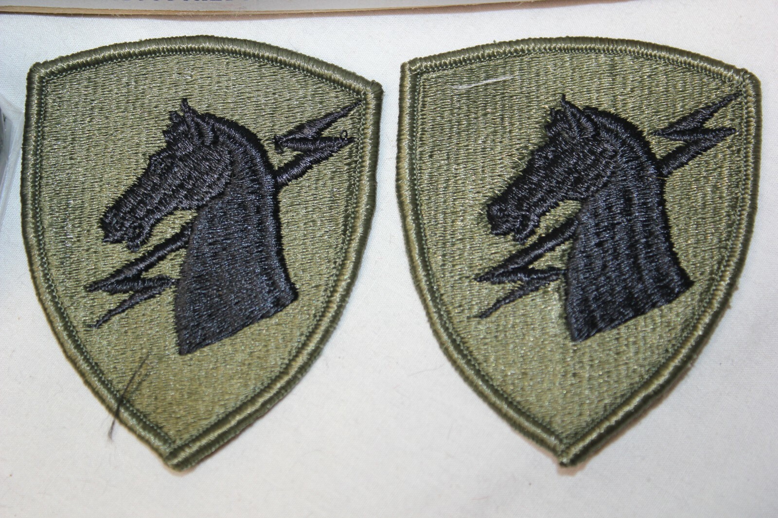 US Military Issue Patch ARMY Insignia Special Operations Command 2 Patches Q