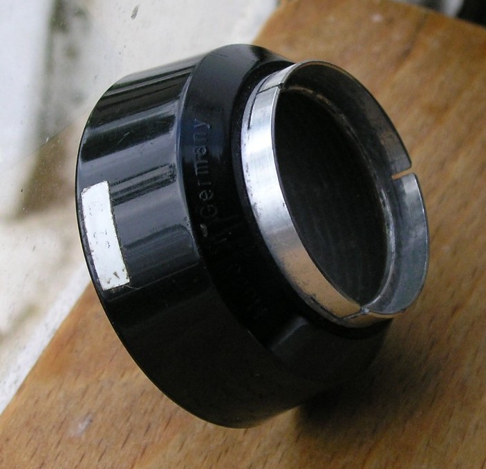 32mm push fit  lens hood used slip on shade plastic & metal german