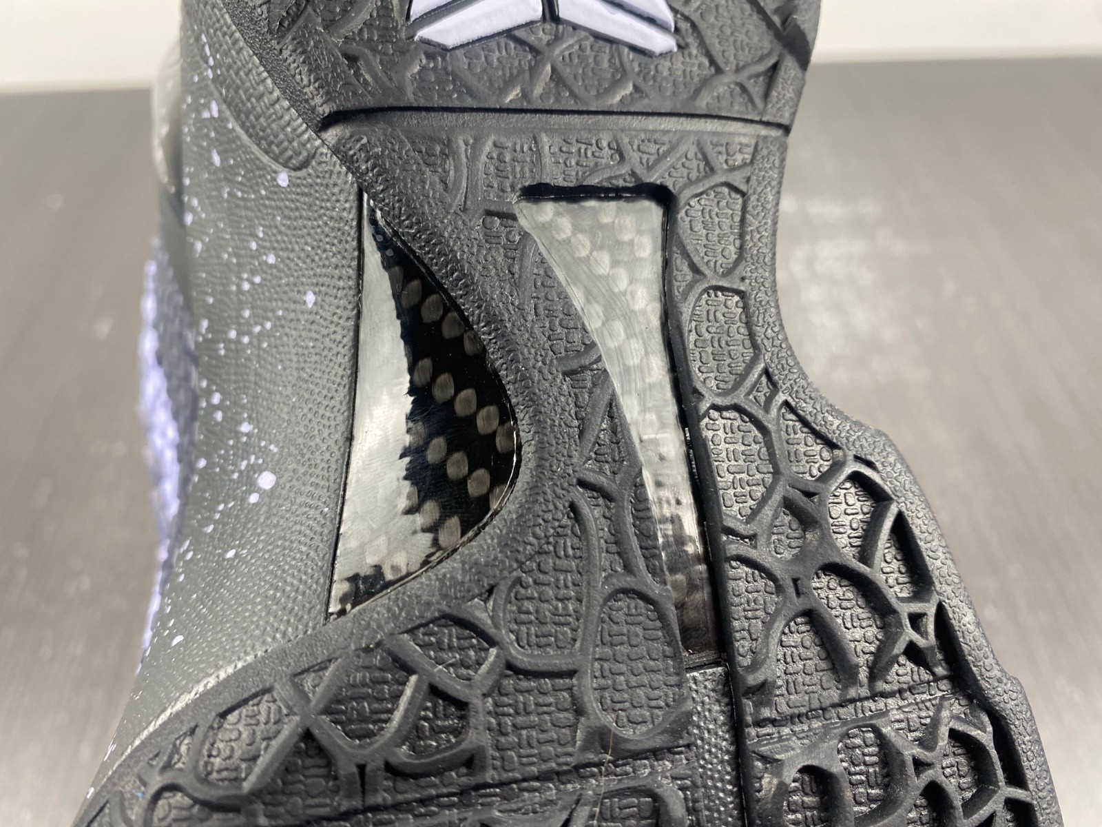 DM2825-001 Zoom Kobe 6 Protro EYBL Dark Purple