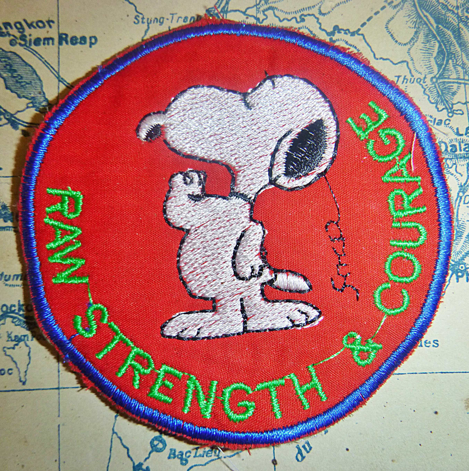 Snoopy Patch - US Special Forces - Raw Strength & Courage - Vietnam War - M.848