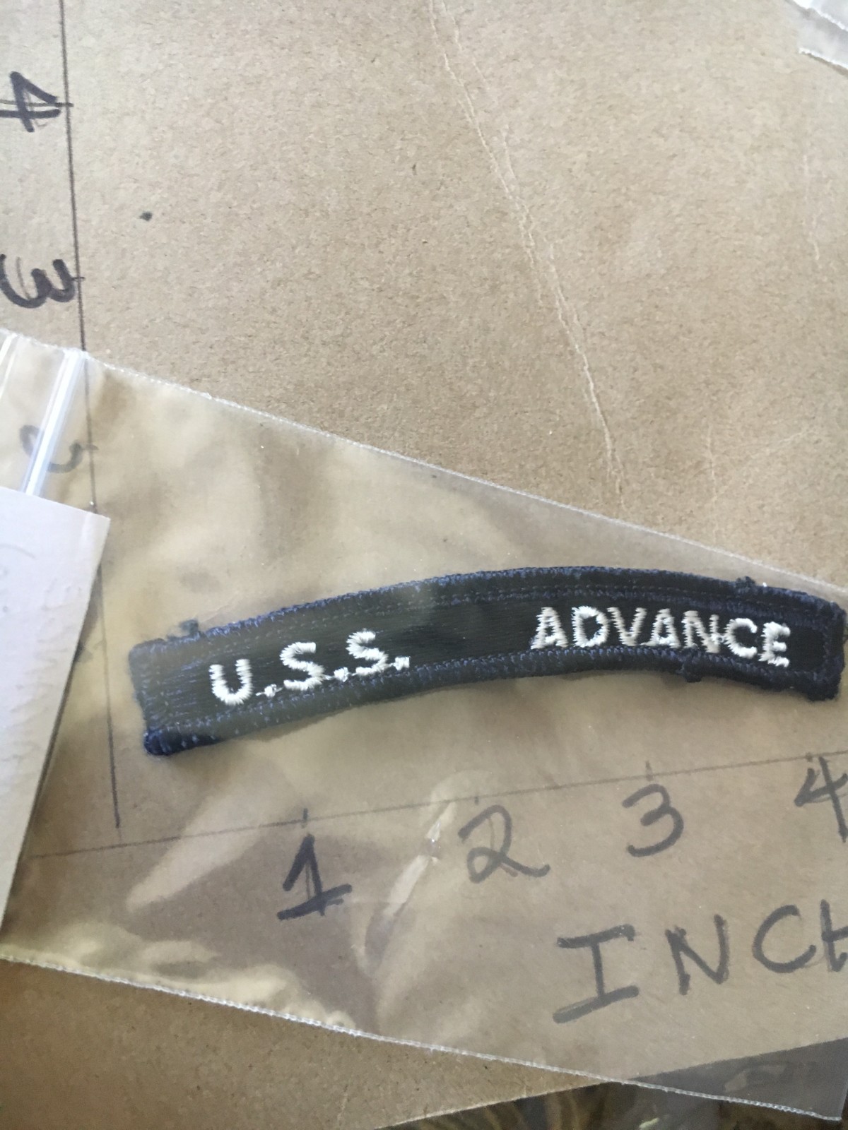 US NAVY SHOULDER STRIP TAB *** rocker *** Patch USS Advance