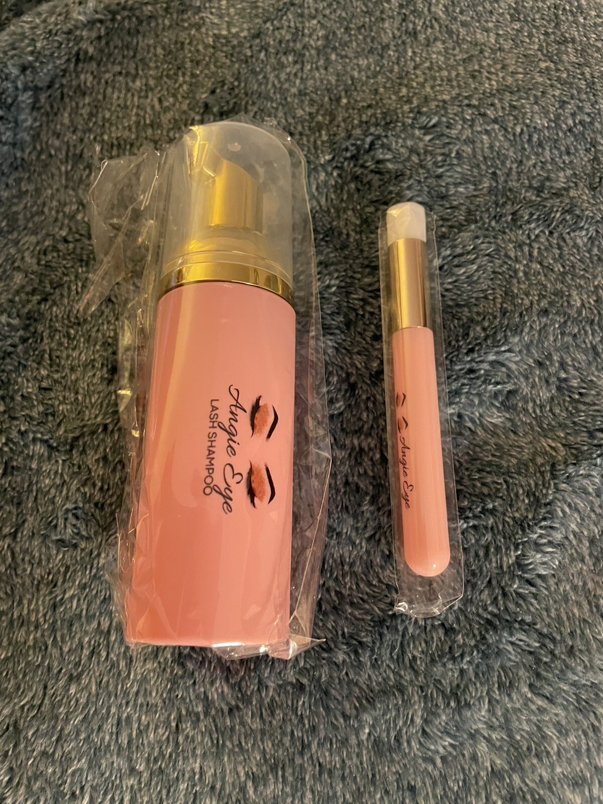 Angie eye lash shampoo
