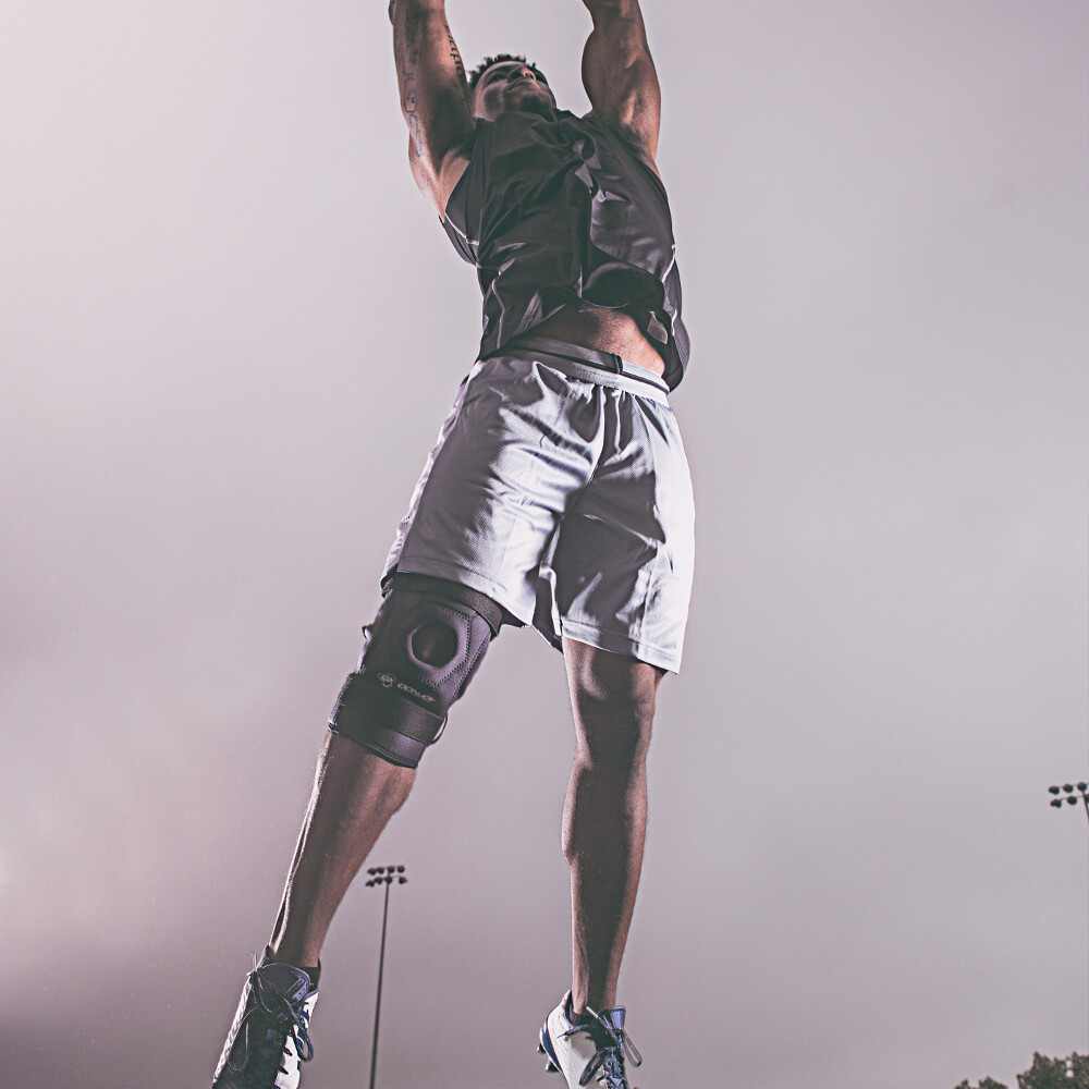DonJoy Performance Bionic Knee Brace Black Large