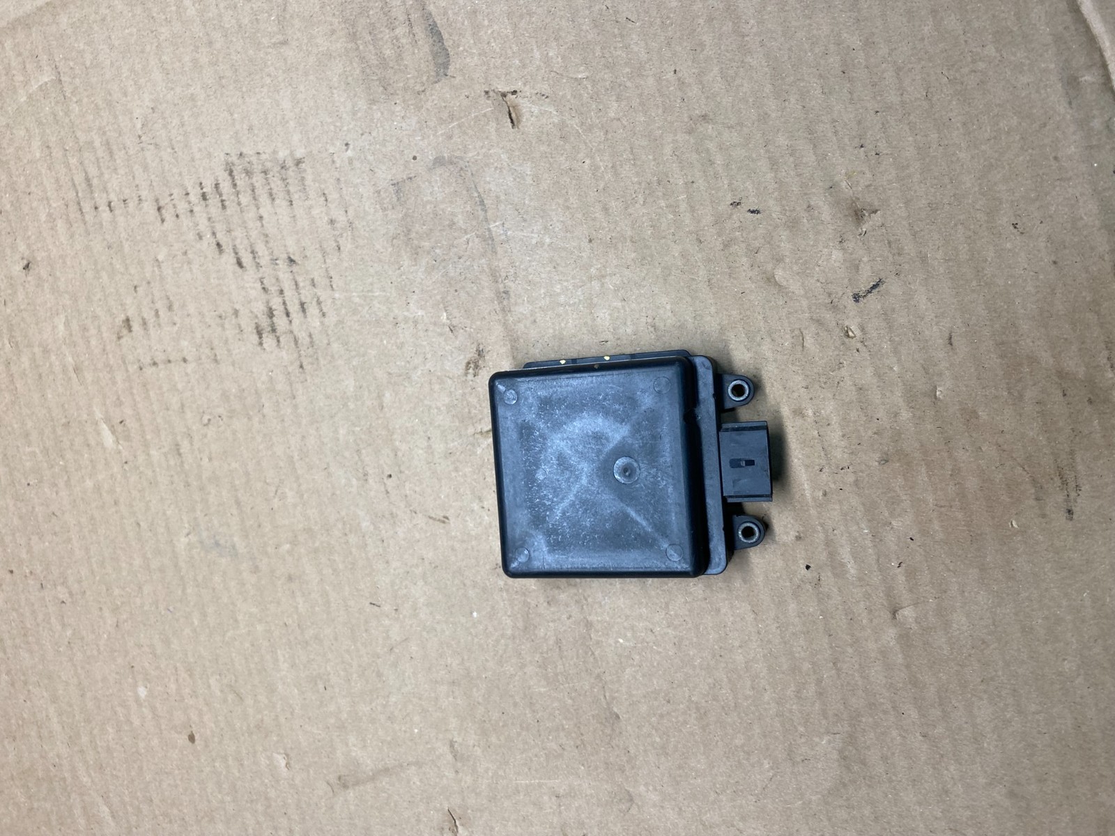 2014 to 2015 Jeep Grand Cherokee Blind Spot Radar Sensor Module OEM Q2505 DG