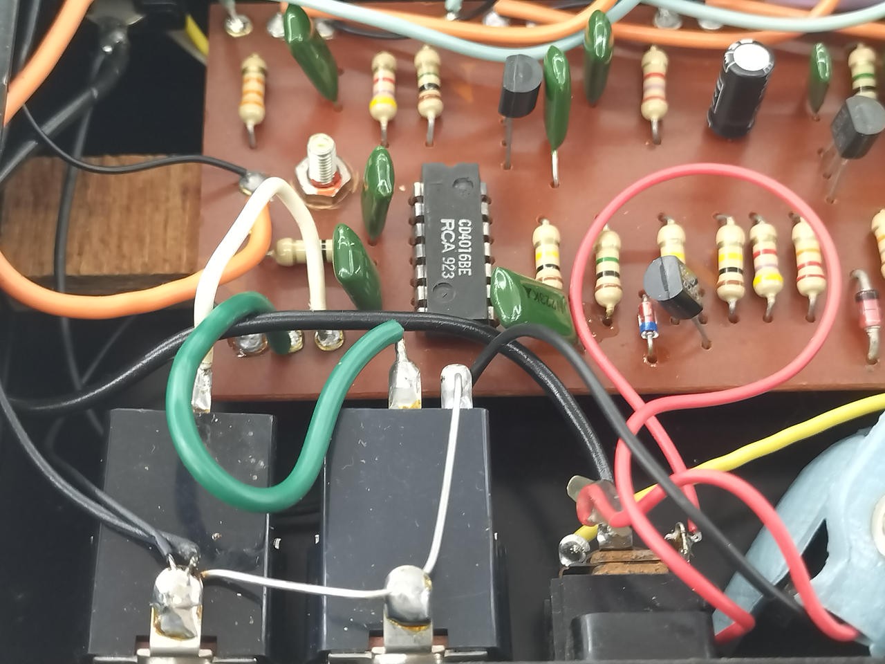 BUM EFFECT K-100 Effector Pre
