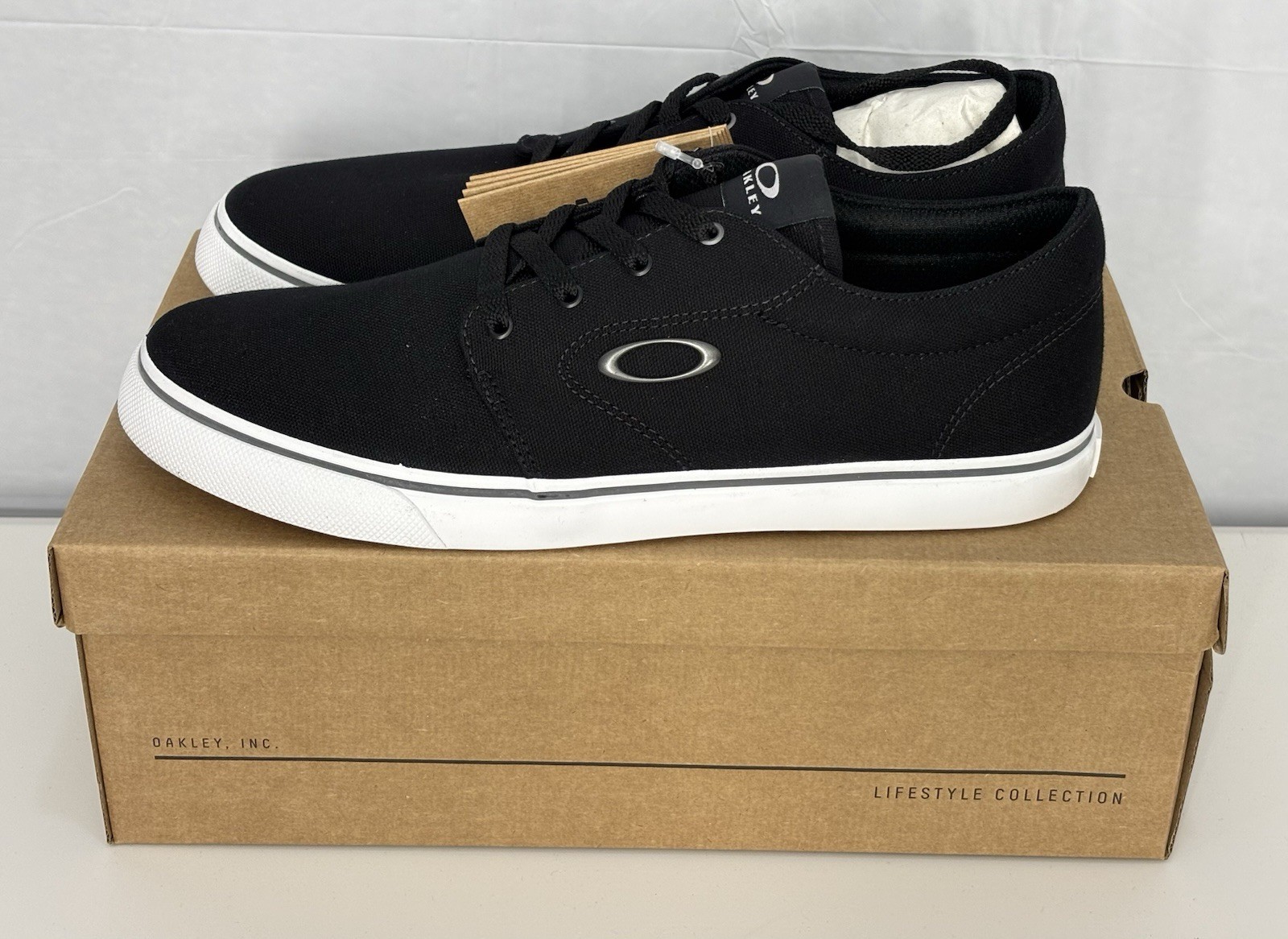 Oakley Split Shoe Jet Black FOF100278 Size 10 Men’s US New In Box Boat Sneaker