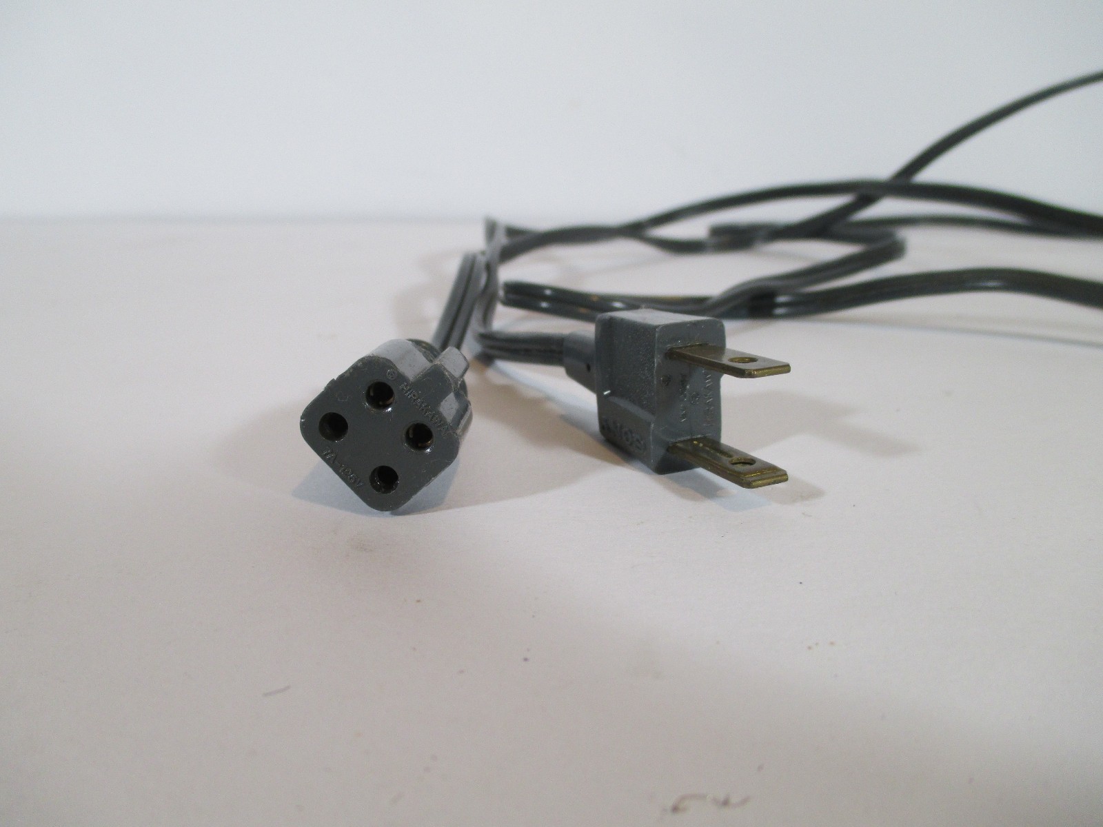 Sony Hirakawa Power Cord  4 pin female 7A - 125V  2 Prong AC plug