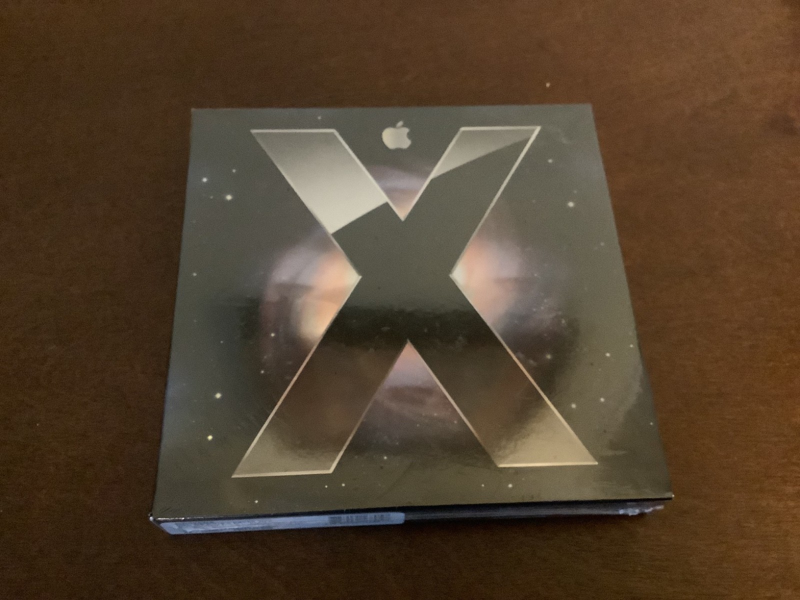 Brand New Apple Mac OS X Leopard 10.5 MB023Z/A Sealed