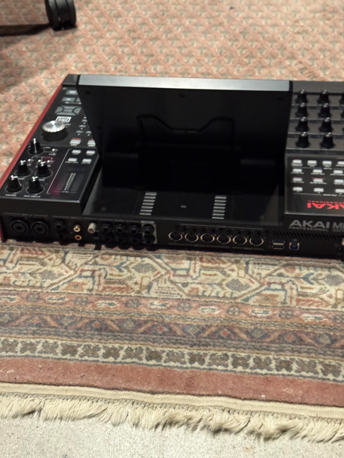 Akai Professional MPC-X Standalone Sampler and Sequencer - Black