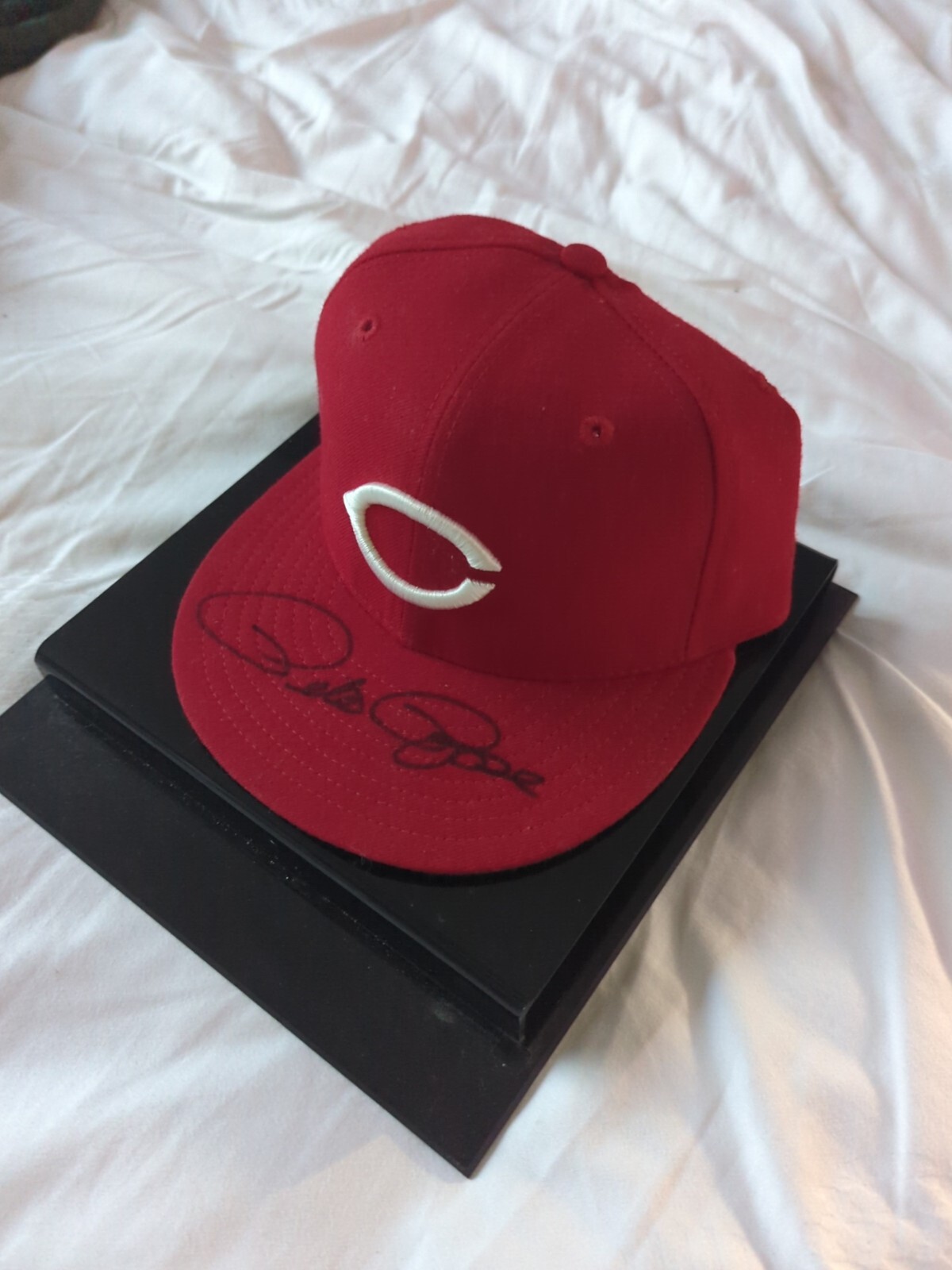 PETE ROSE AUTOGRAPH BASEBALL HAT