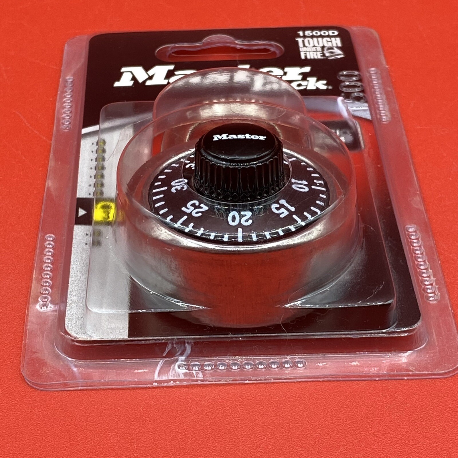 Master Lock Combination Lock 1500D 1-7/8" **FACTORY SEALED** Fast Shipping 🔒