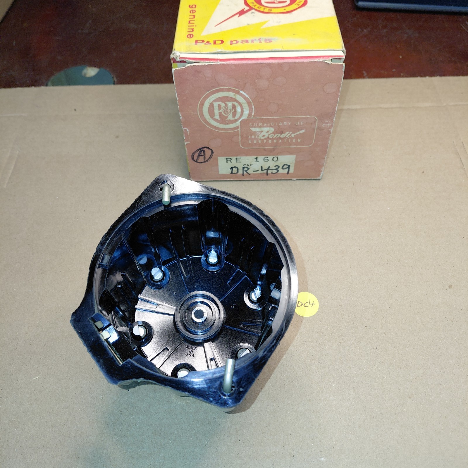 Bendix P&d Distributor Cap Re-160 / Dr-439