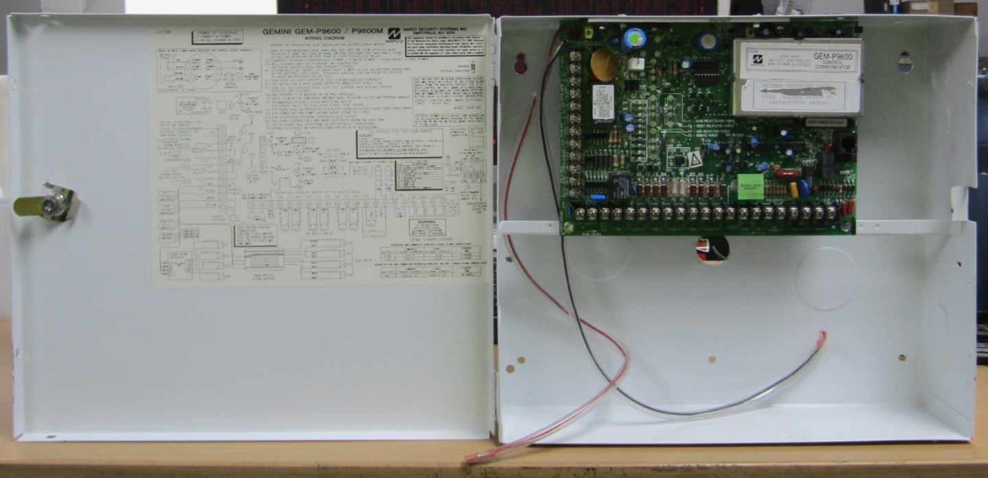 😏 NAPCO GEMINI SECURITY PANEL 8-96 ZONES GEM-P9600