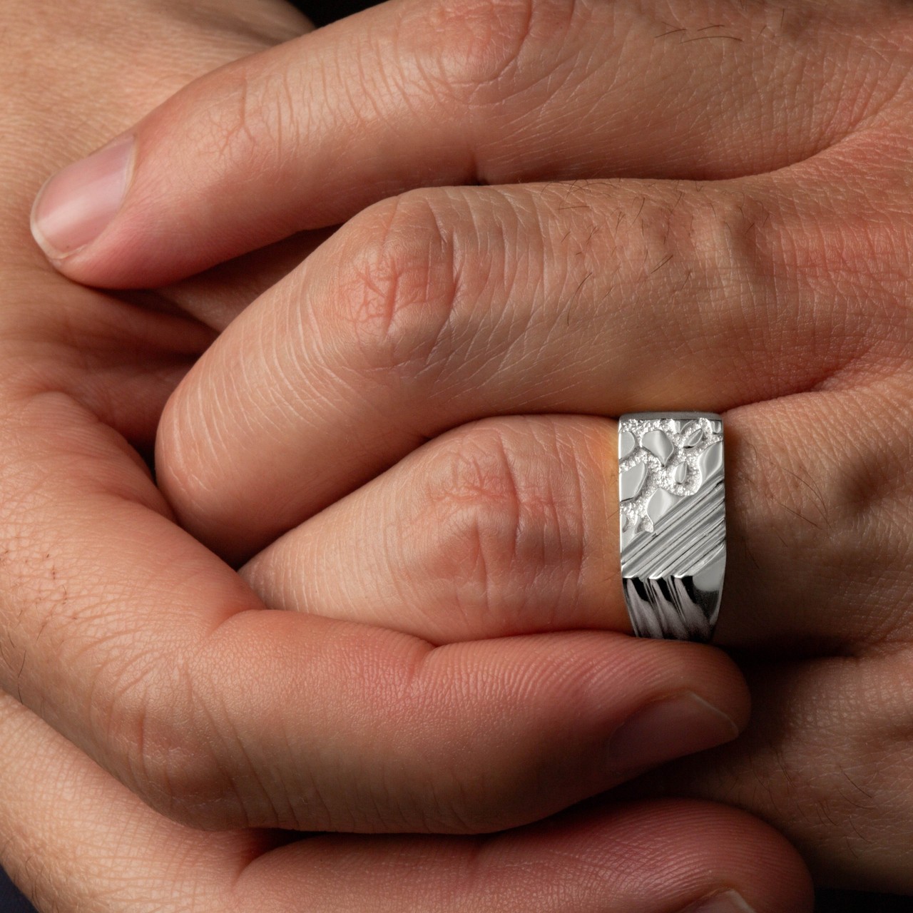 .925 Sterling Silver Striped Nugget Signet Ring