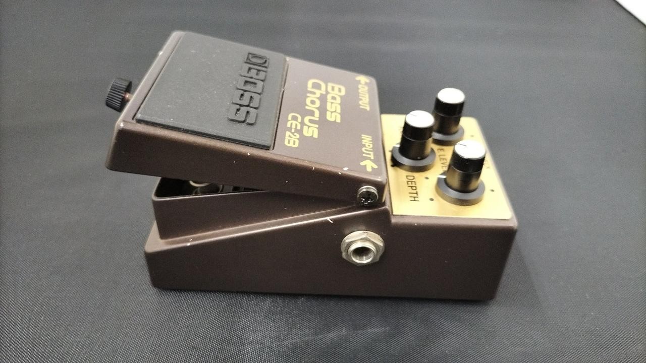 BOSS CE-2B Chorus