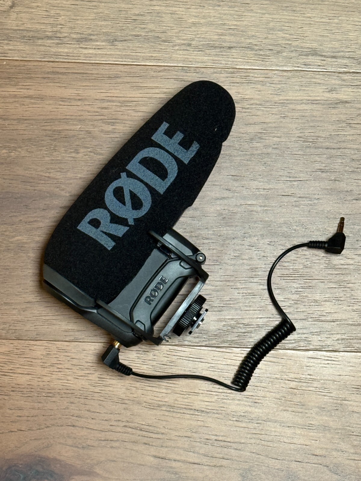 RODE VideoMic Pro+ Shotgun Microphone + LowePro Case - Pristine Condition