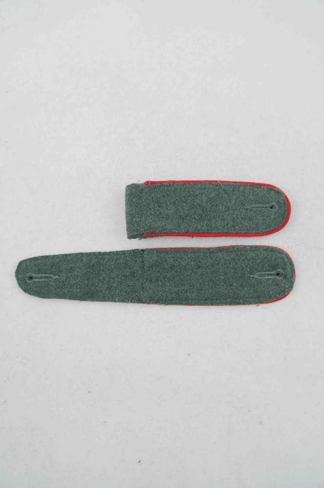 WWII German Heer later Artillery EM shoulder boards