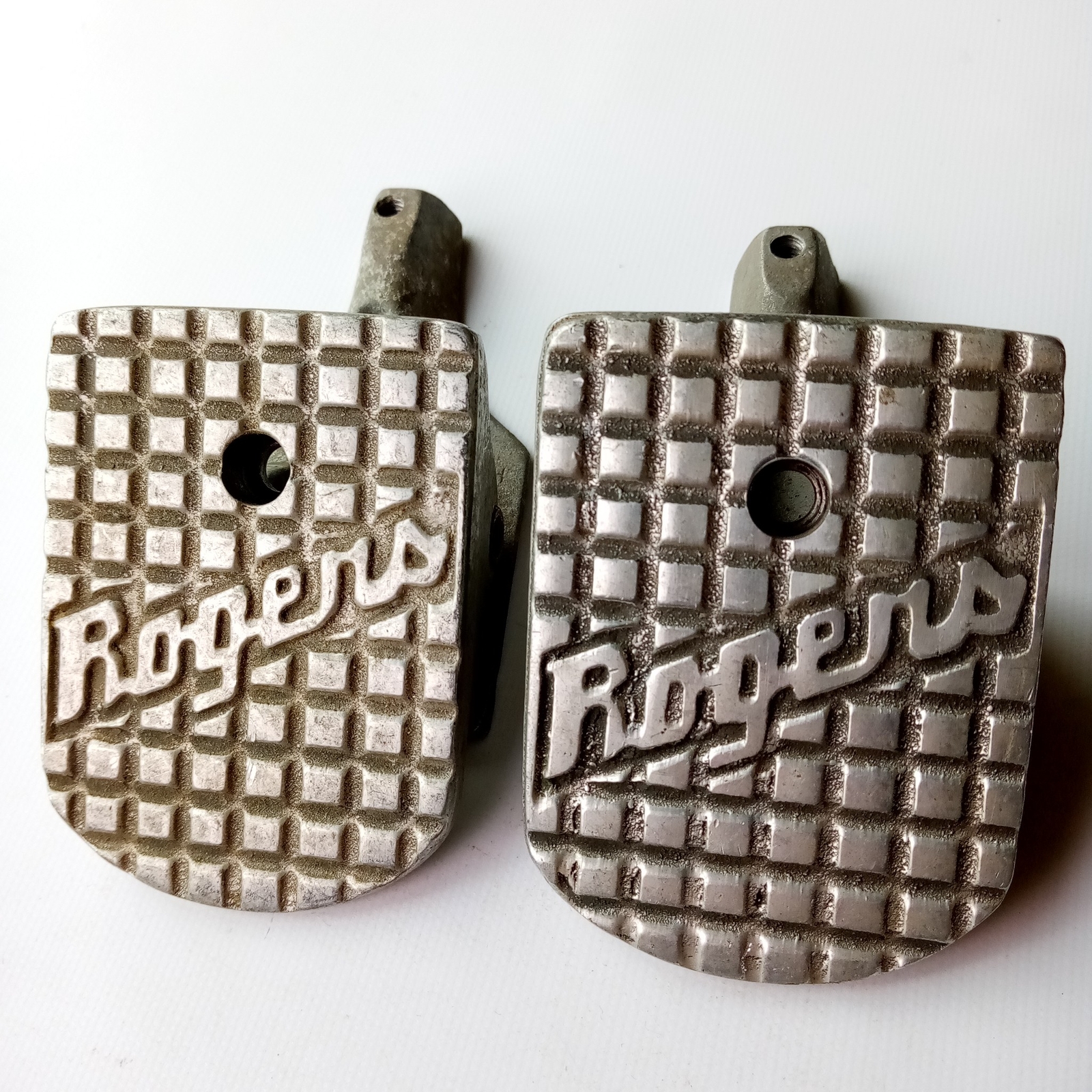 *Rogers 2x Solid Footboard Heel Plates Swivomatic Bass Drum Foot Pedal Swivo USA