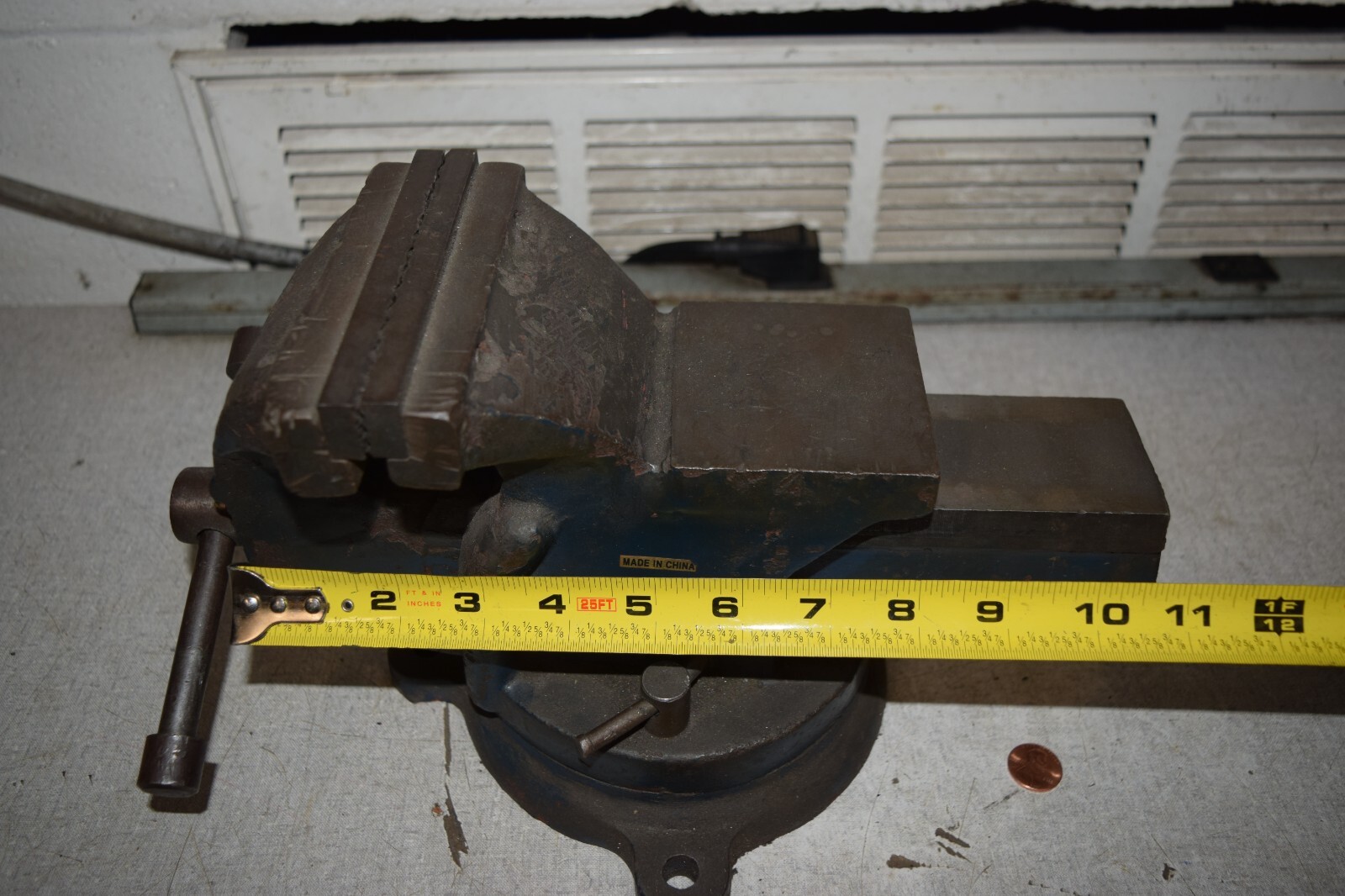 Bench Vise 5" Jaws