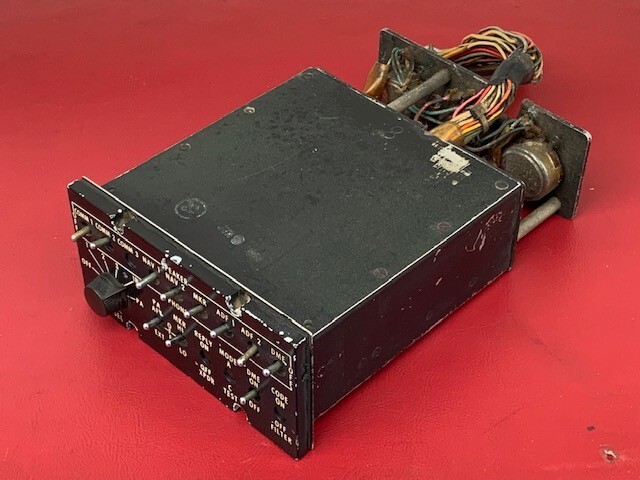 Cessna Aircraft Electrodelta Audio Speaker Amplifier Control Switch Panel Asm