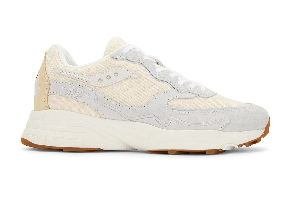 Saucony Men's 8 M (Women's 9.5) 3D Grid™ Hurricane Sneakers in Undyed Ecru