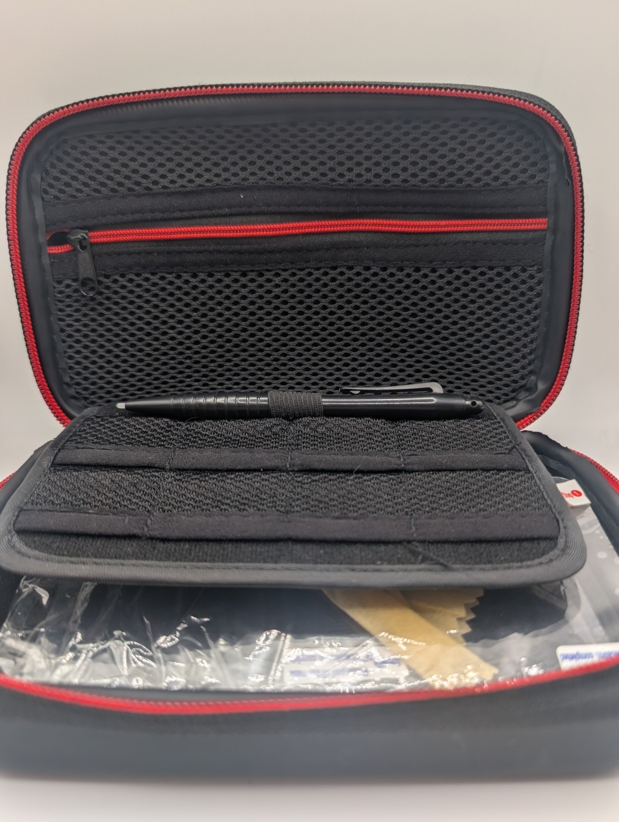 Nintendo 3DS Case with Screen Protectors and Stylus