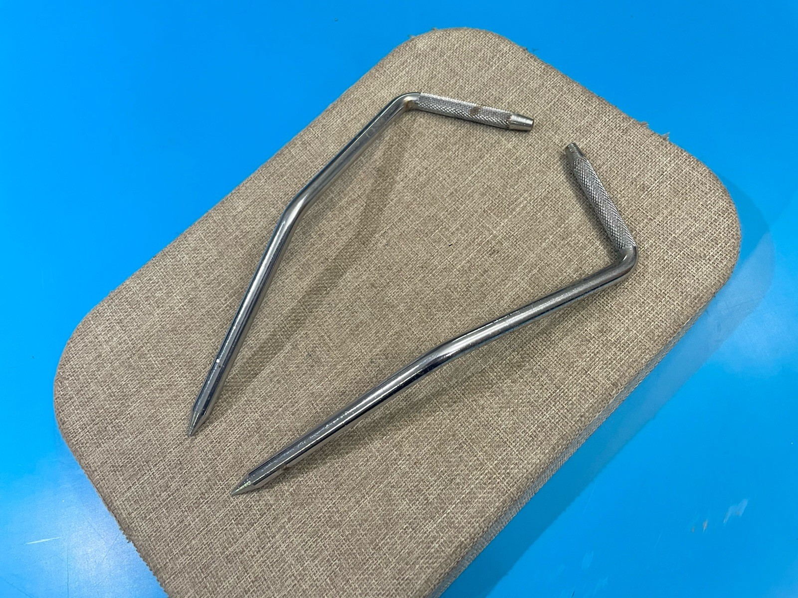 Ludwig 60s Vintage Bass Drum Gullwing Spur Set Chrome