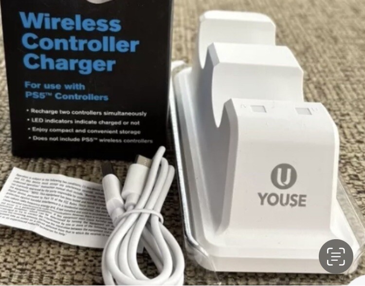 U Youse Dual Wireless Charger For Sony PS5 Controller