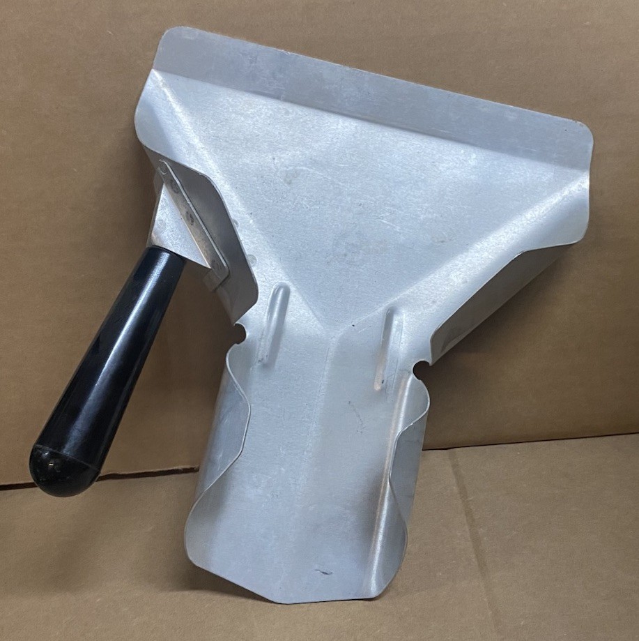 Prince Castle French Fry Popcorn Bagging Scoop 152A Aluminum Left Handed