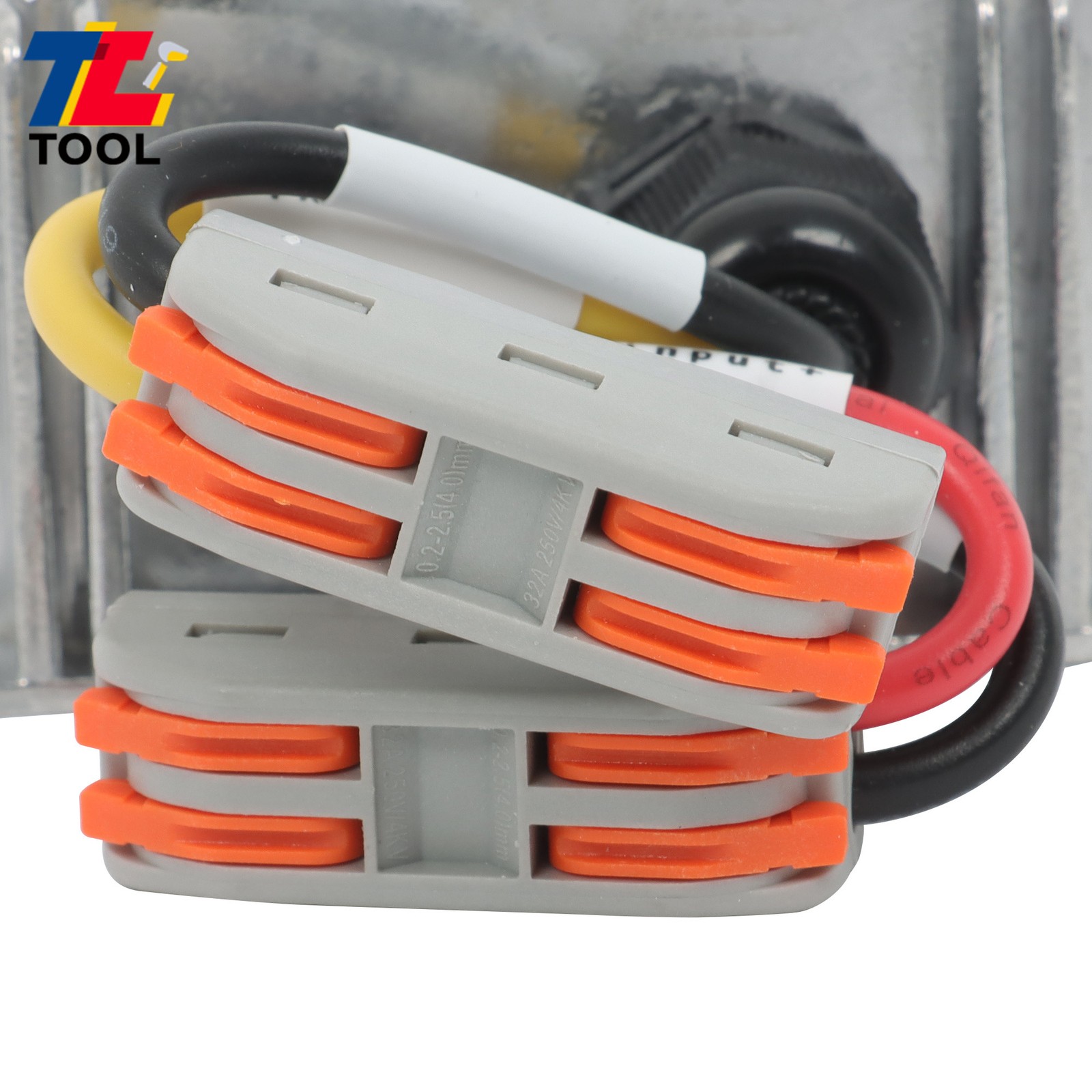 MPPT Solar Charge Controller 400W 24-85V Boost Waterproof LED Adjustable