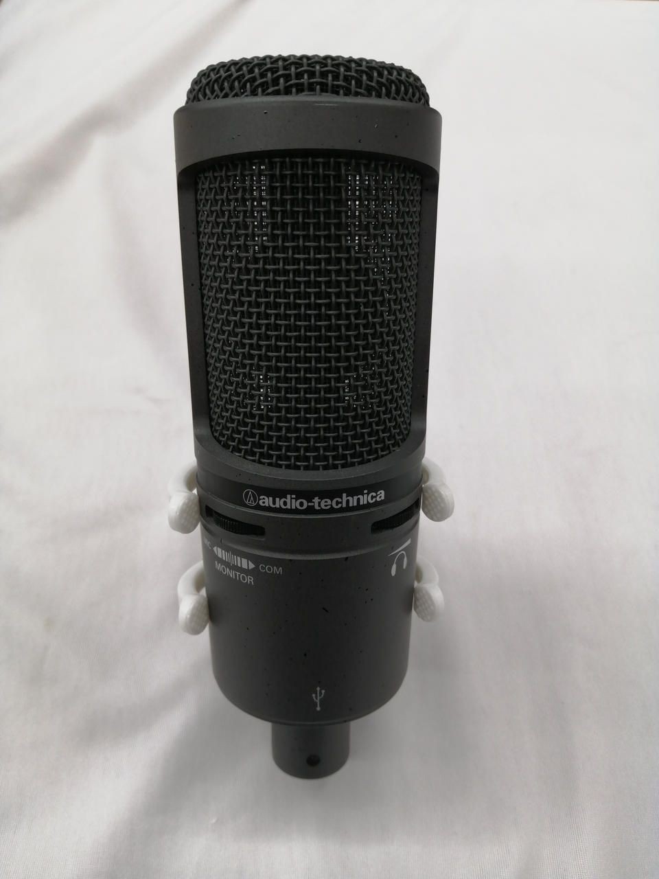 AUDIO-TECHNICA USB Microphone AT2020USB Used