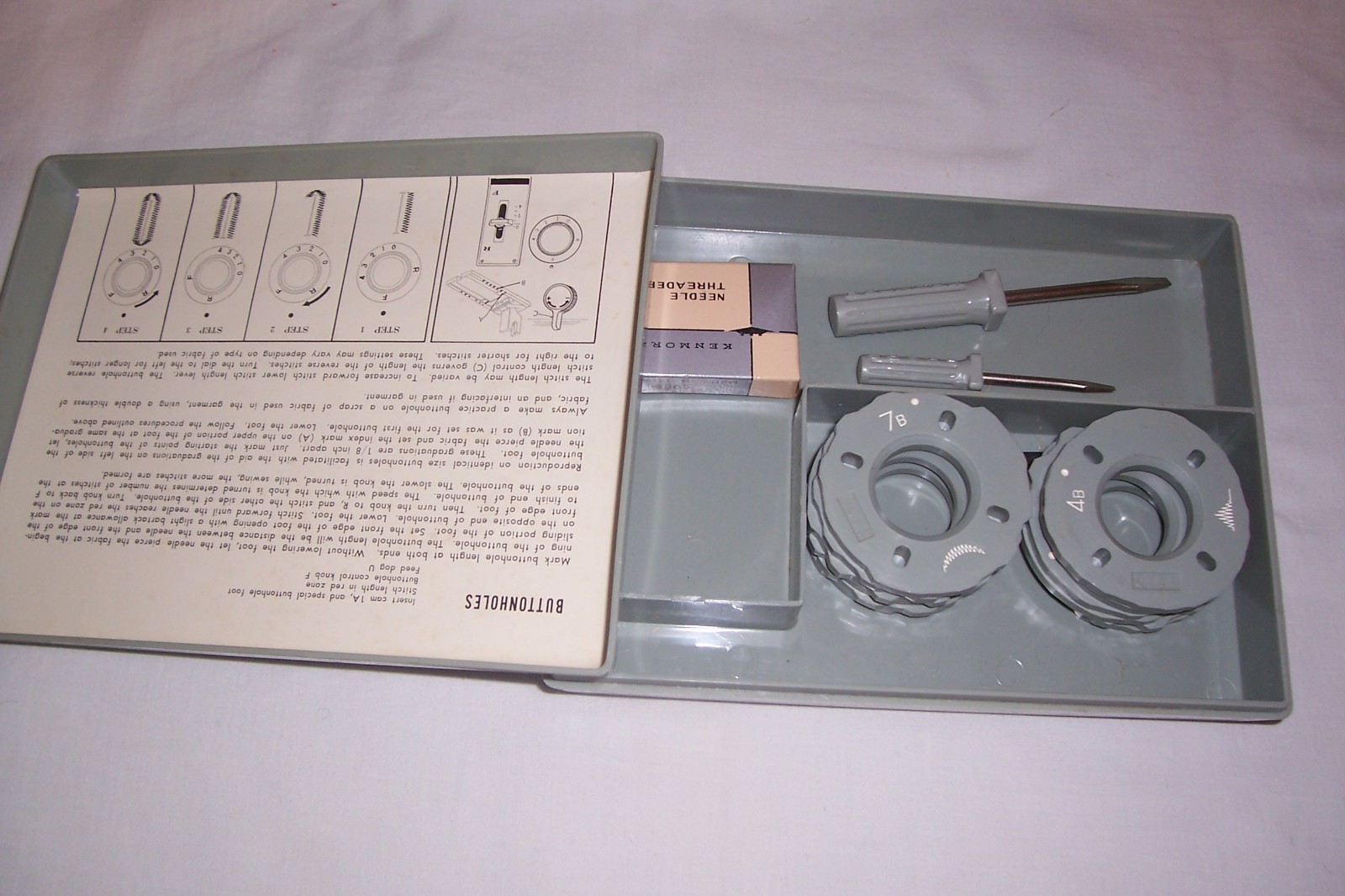 Sears Kenmore Sewing Machine Case w/ Pattern Cams Screwdrivers Needle Threader