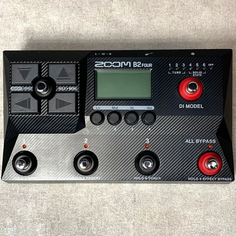 ZOOM B2 FOUR 931403