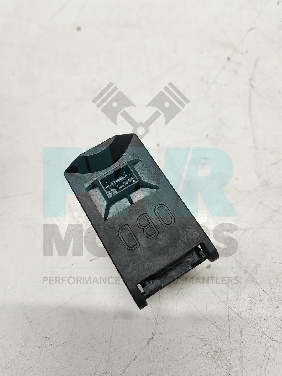 BMW X5 E53 OBD Plug Socket 8408030