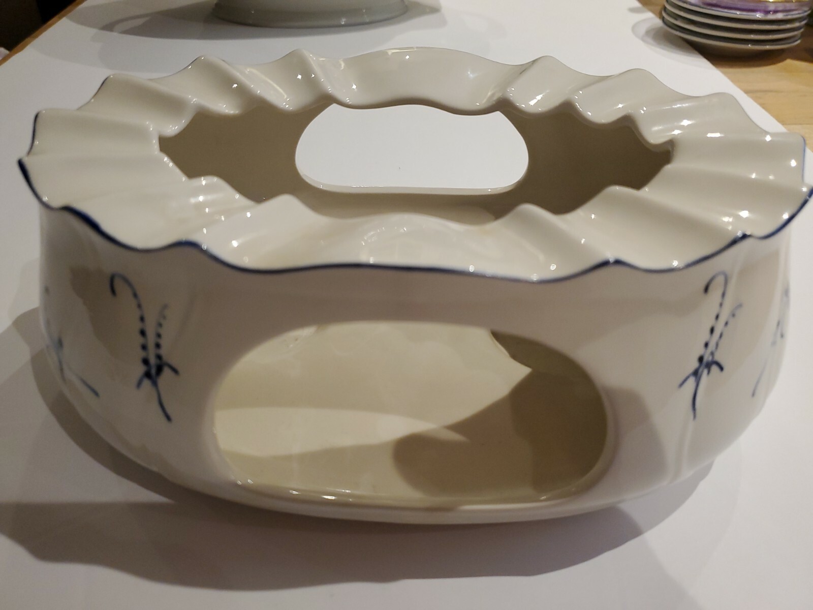 Villeroy & Boch Vieux Luxembourg WARMER  for the Large Tureen 9.5" wide