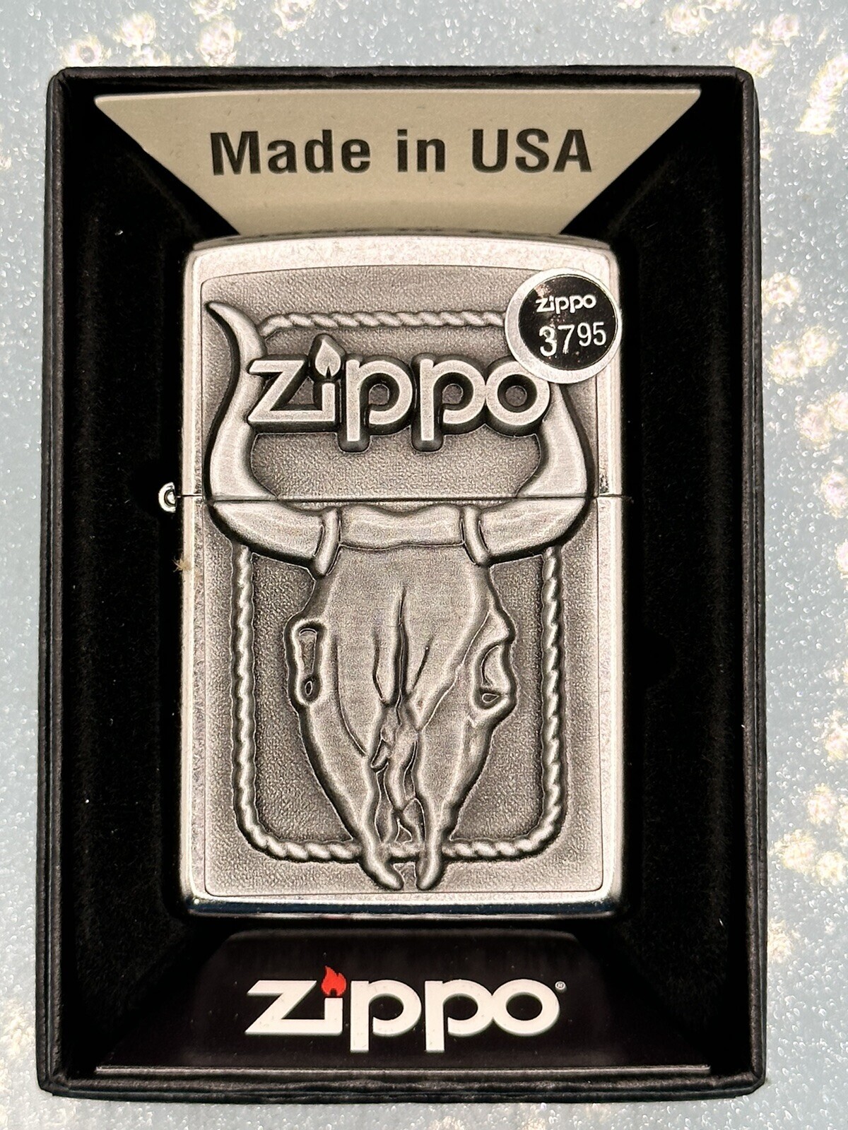 2023 Bull Skull Emblem Chrome Zippo Lighter NEW 20286