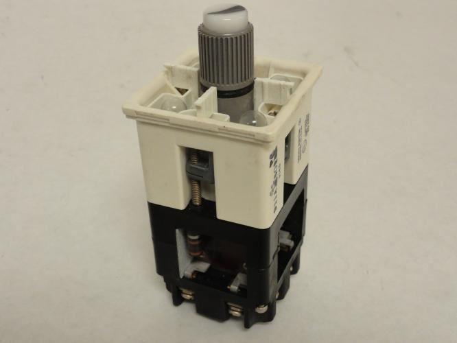 199229 Old-Stock; Microswitch 910AEA501 Selector Switch with Indicator