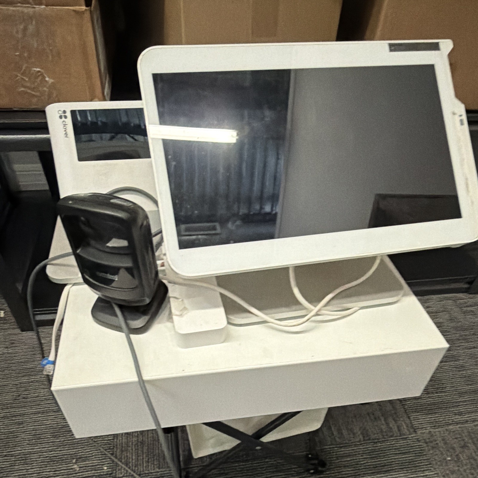 Clover Station Touchscreen POS System with Display and Barcode Scanner