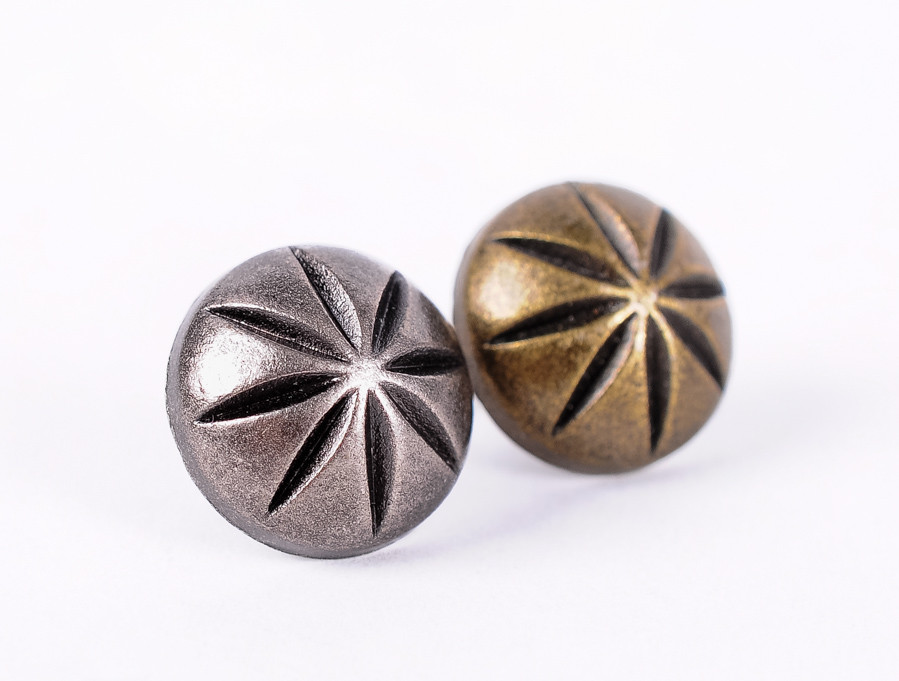 30pc HANDMADE LEATHER CRAFT FLORAL ENGRAVED SLIVER CONCHOS RIVET STUD RIVETBACK