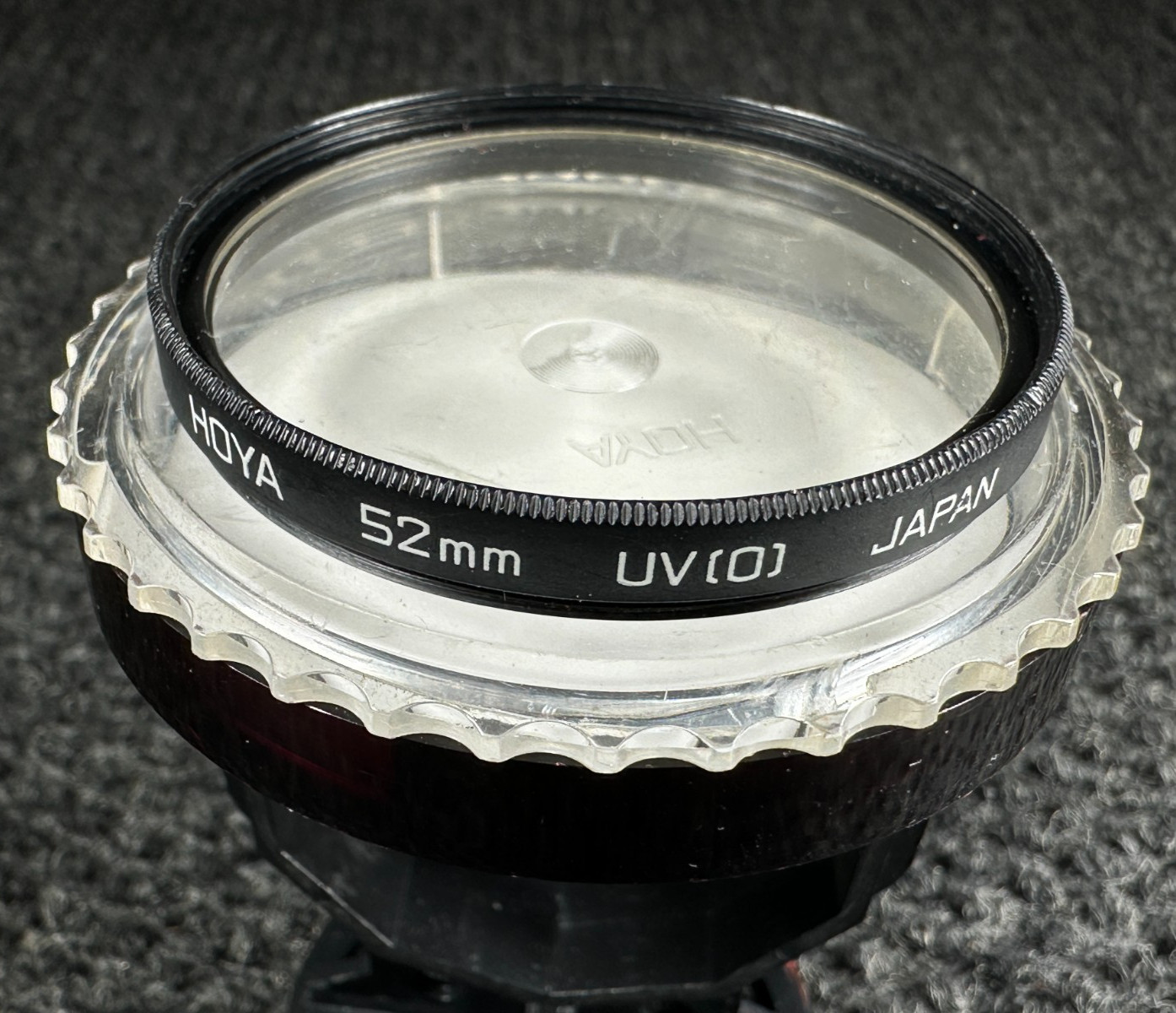 ☆ HOYA 52mm UV Screw-On Filter ☆ With Case ☆369