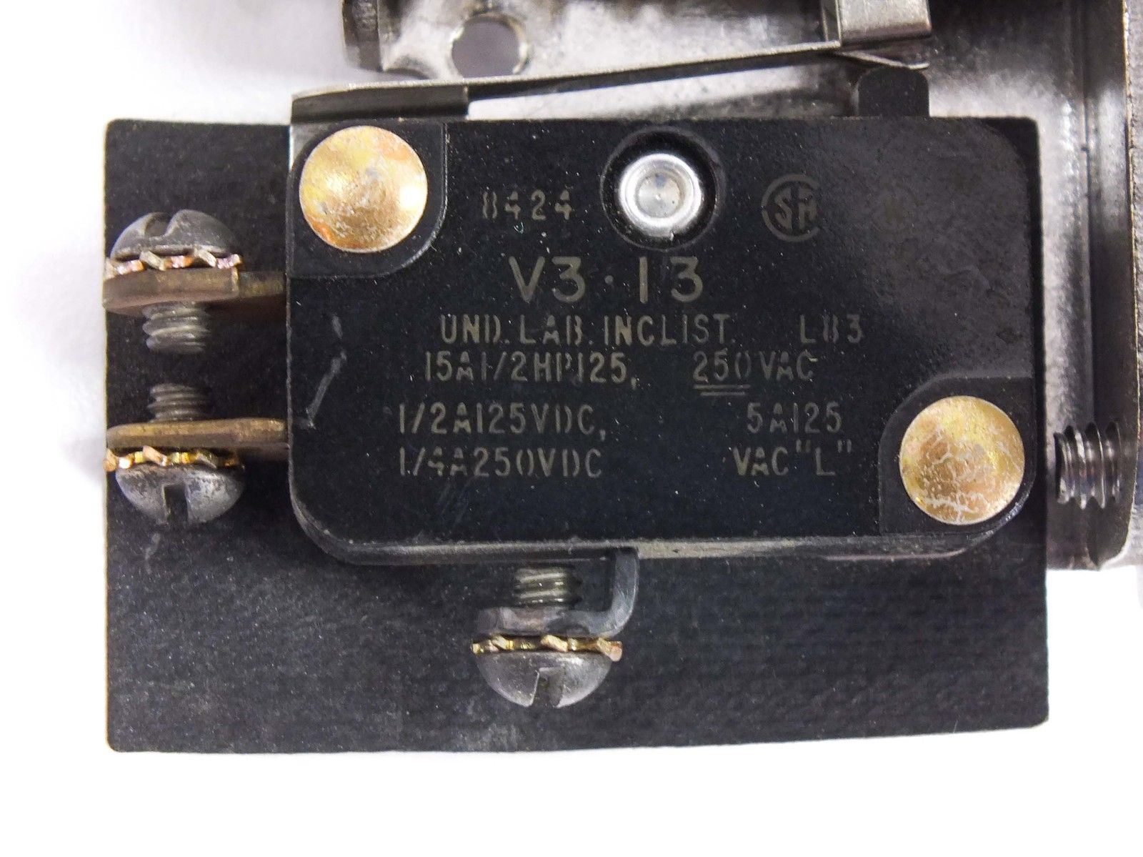 Honeywell V3-13 Micro Switch Assembly with Push Button & Indicator Light 4AC2